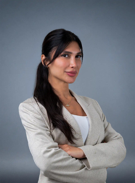 Nazanin Kheirandish  - Primaluxury real estate agent